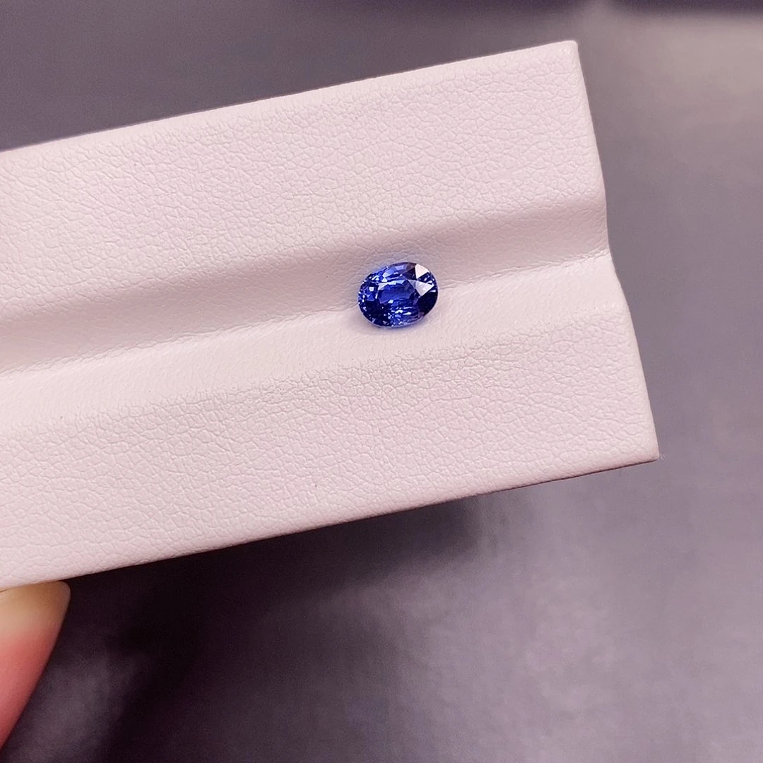 裸石蓝宝石0.88克拉