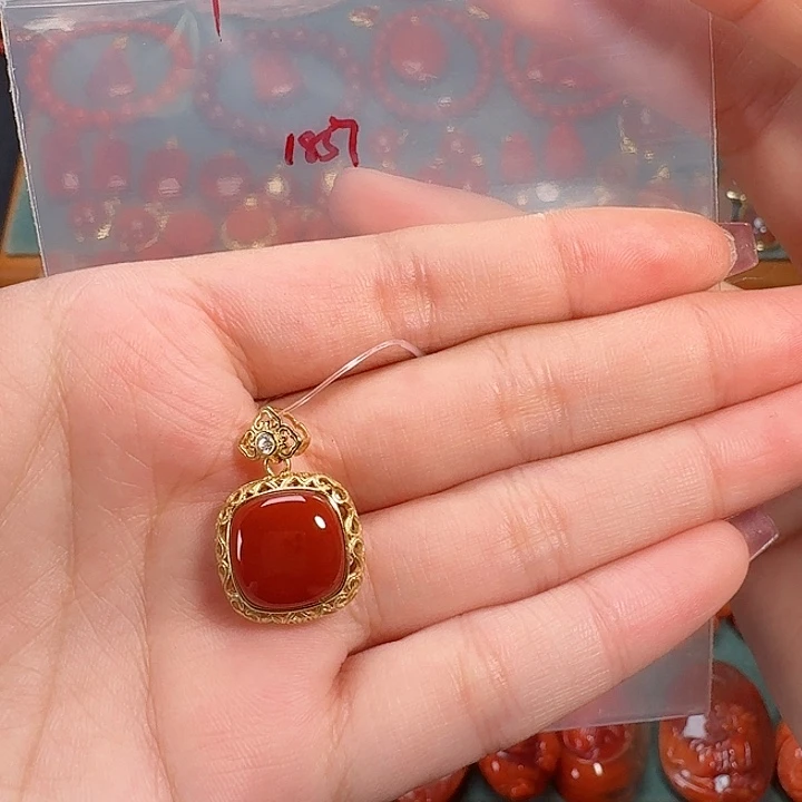 南红玛瑙银S925镶嵌吊坠