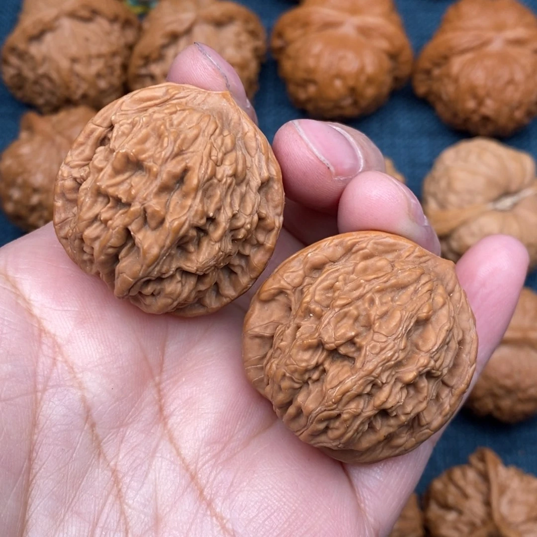 文玩核桃把件35麦穗小虎头