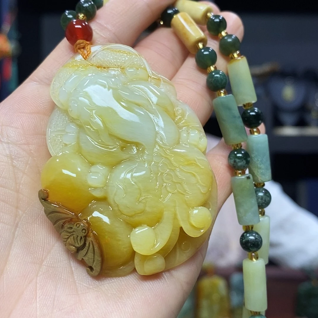 未镶嵌岫玉挂件吊坠