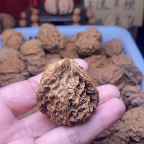 不***摇把件文玩核桃核桃