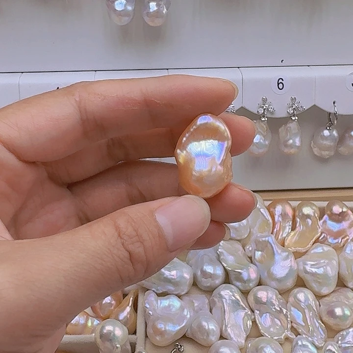未镶嵌淡水珍珠颈饰