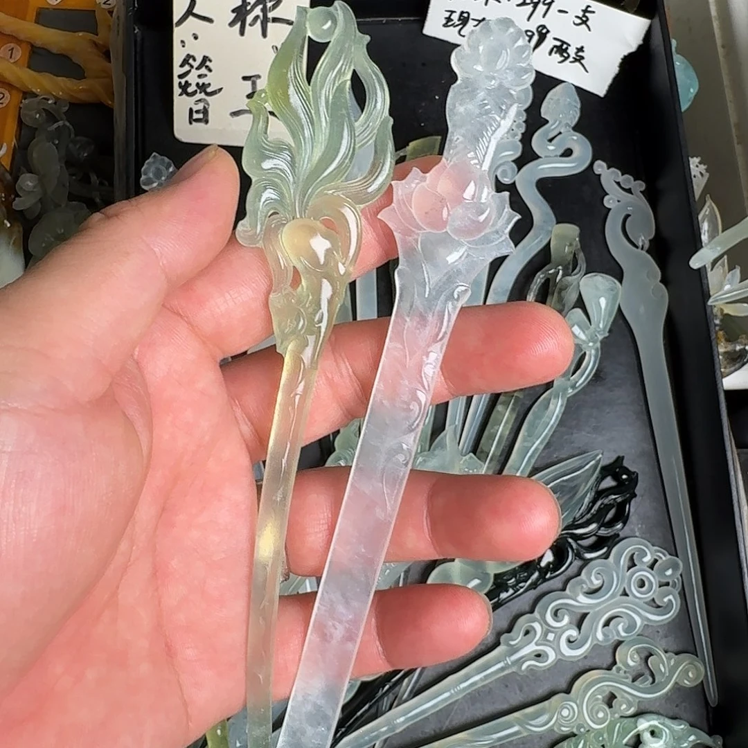 小***乐蛇纹石玉未镶嵌发饰