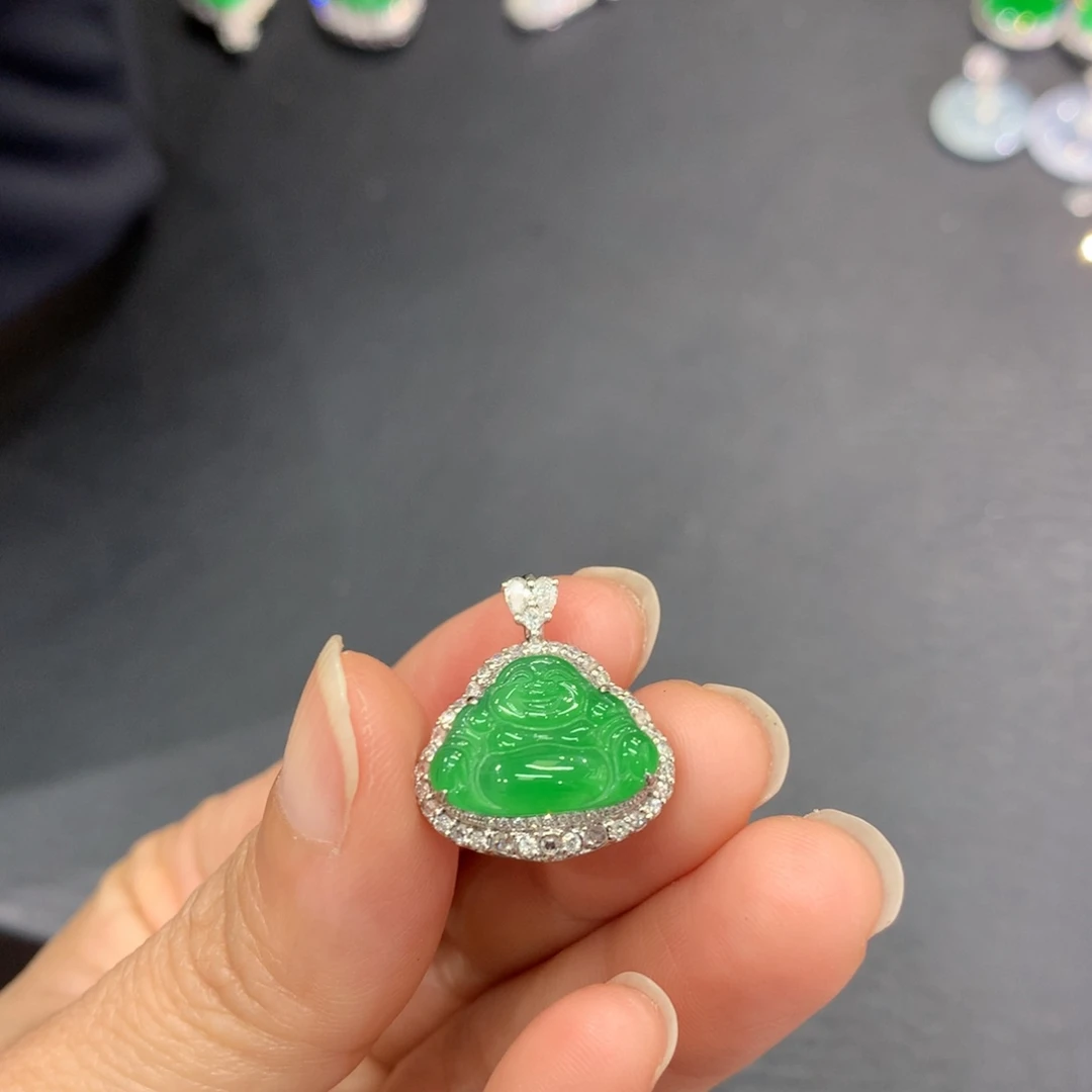 吊坠(不含链)18K金镶嵌翡翠