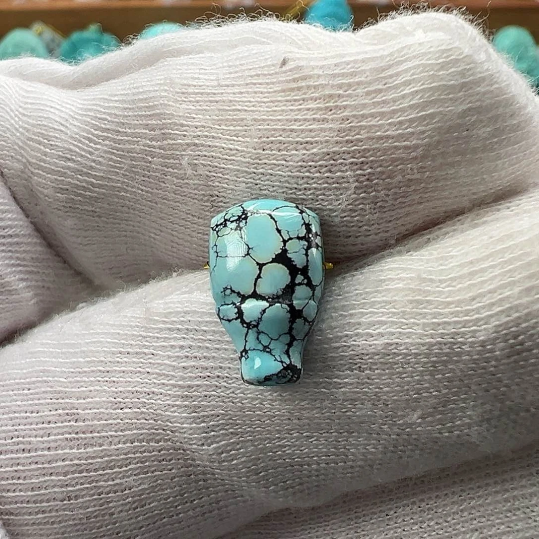 绿松石配饰未镶嵌