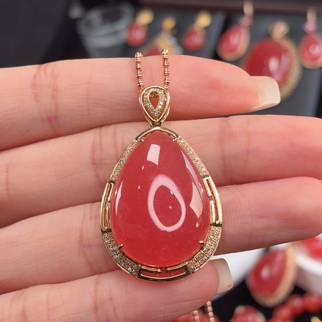 菱锰矿（红纹石）18K金镶嵌吊坠(不含链)