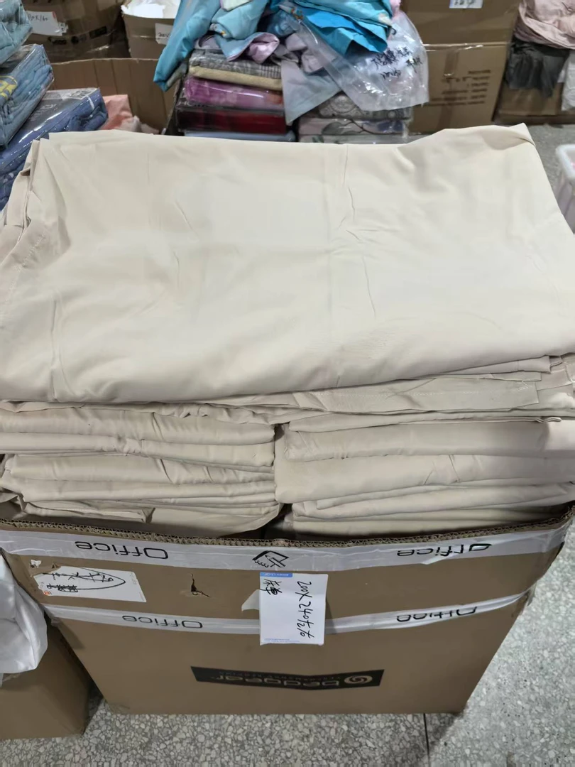 《厚广家》3楼200×240优质化纤浅卡其色床单 发1张