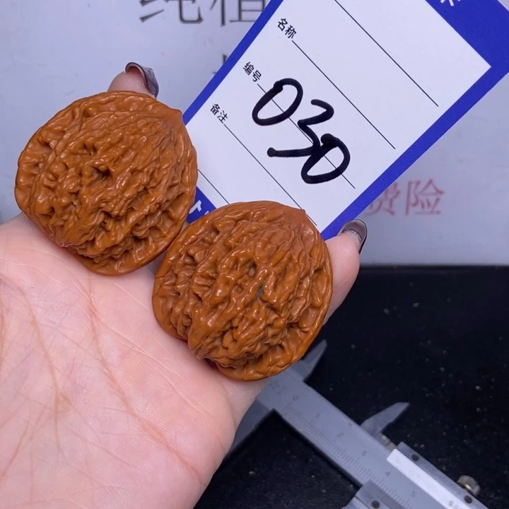 把件文玩核桃030/40虎头
