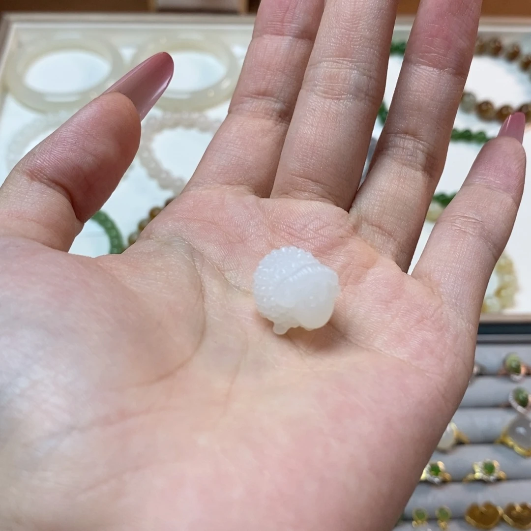 ****✧吊坠(不含链)未镶嵌和田玉俄料白玉吊坠