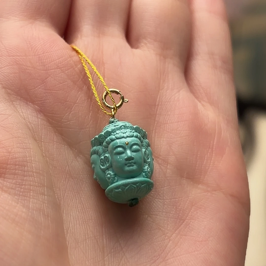 绿松石未镶嵌颈饰