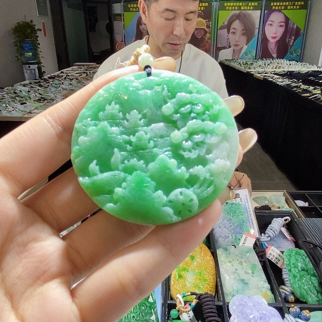 颈饰未镶嵌翡翠翡翠