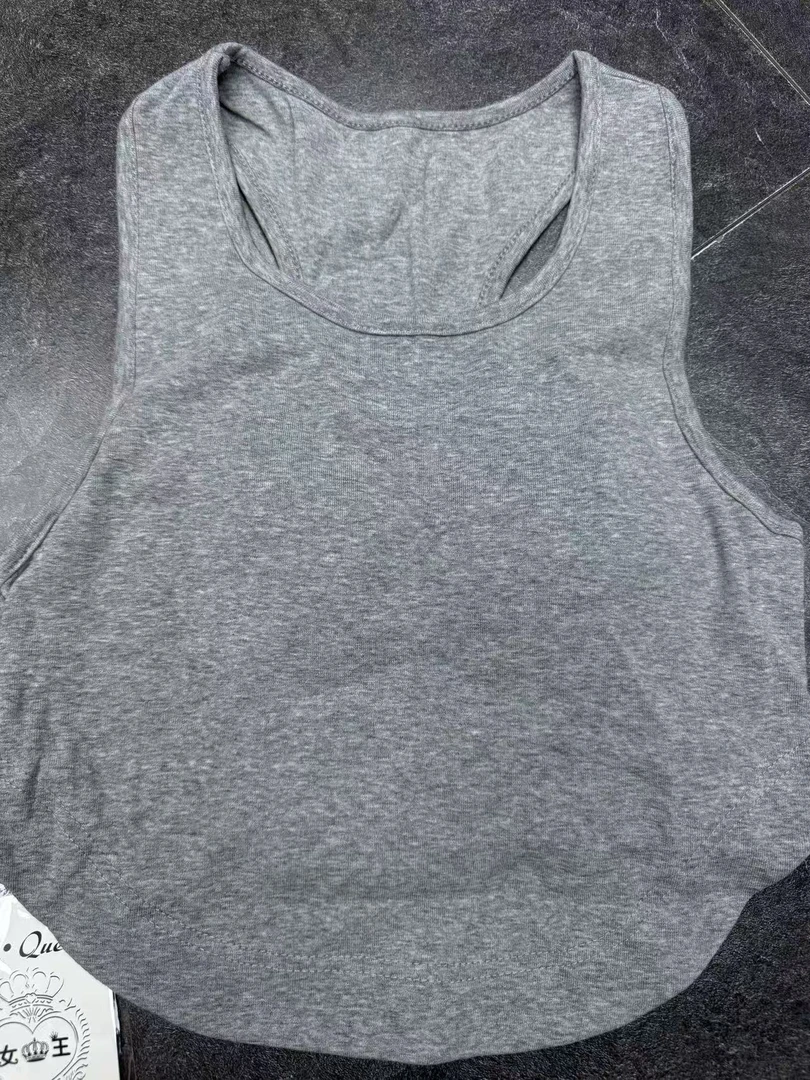 B12-1灰色“胸垫”背心