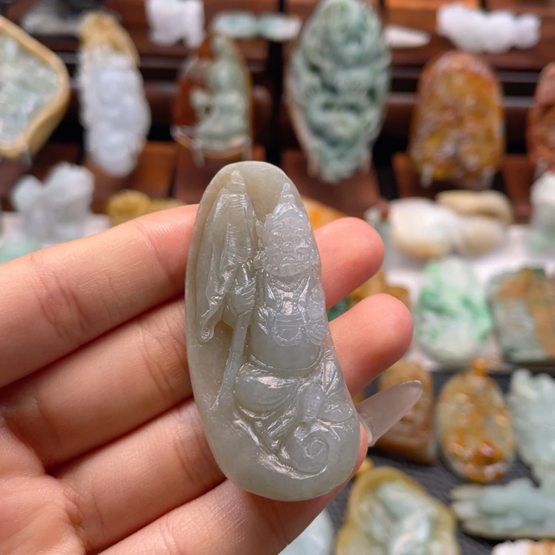 定制翡翠未镶嵌翡翠