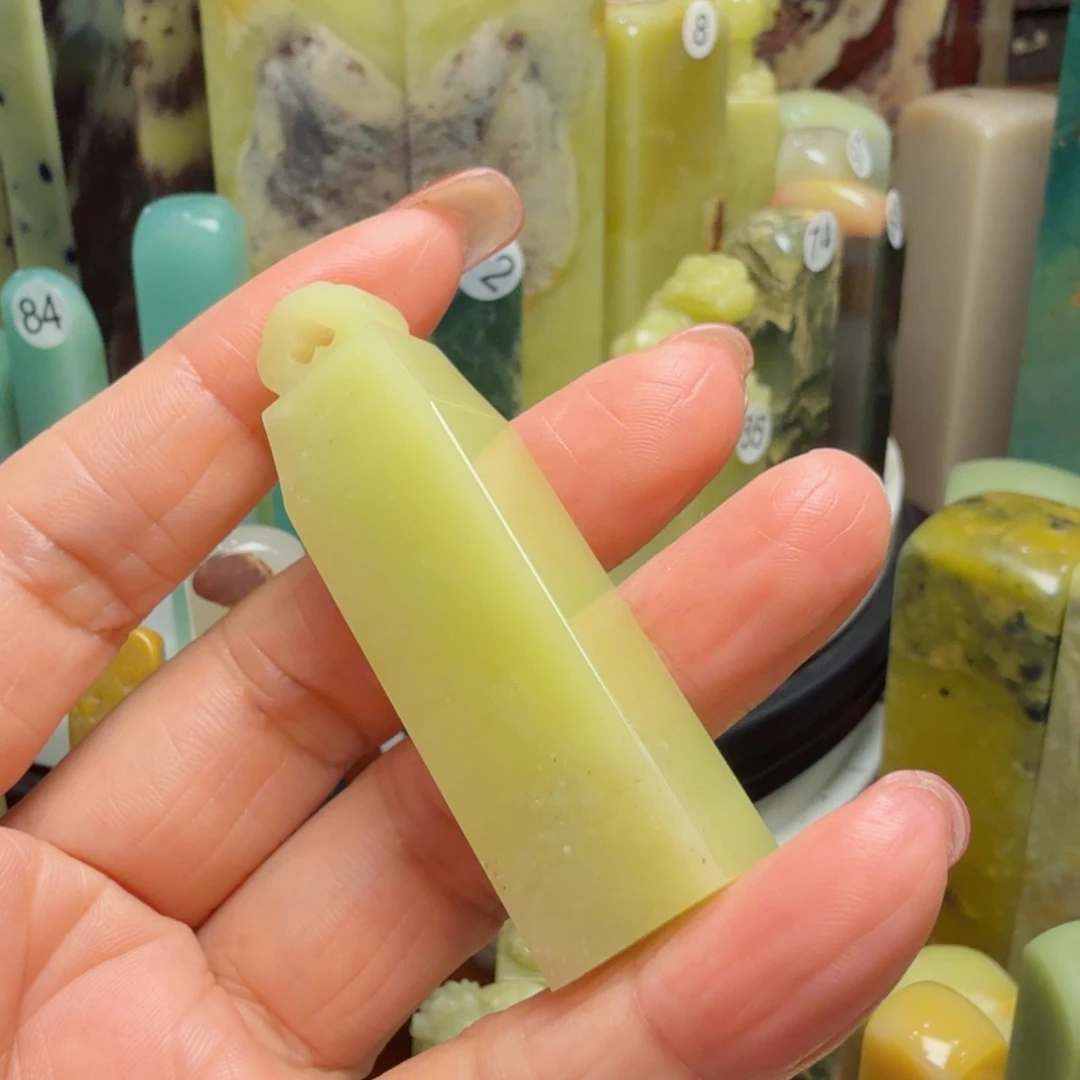 印石青田石青田灯光冻精品如意印章