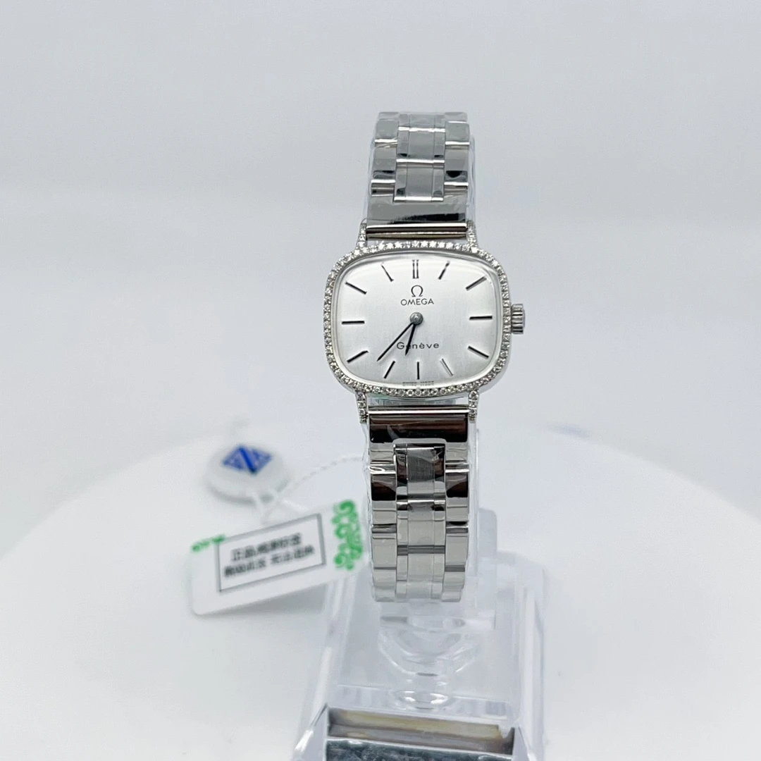 95新 Omega/欧米茄 手动机械后钻28*20mm/公价32999/w11015