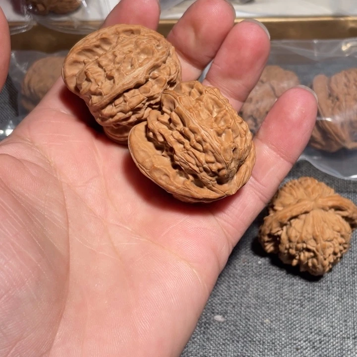 S***n文玩核桃把件核桃