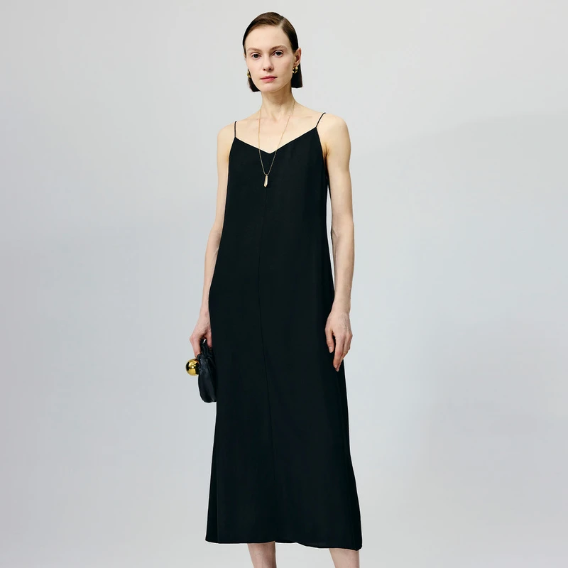 嫚影/醋酸缎V领吊带裙子女夏季新款简约度假风连衣裙