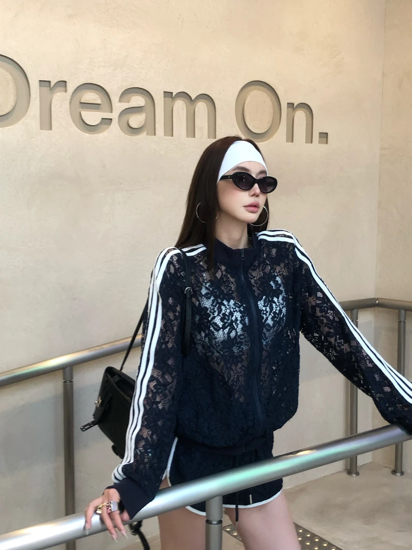 婉君【韩国高定蕾丝】夏季休闲防晒镂空拉链宽松外套LWJ25A1TZ705