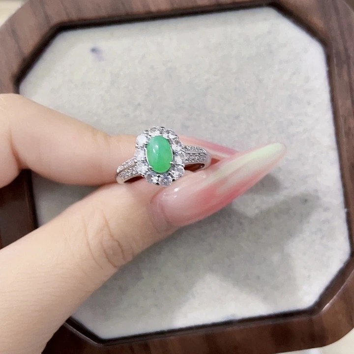 翡翠未镶嵌颈饰天然翡翠Ａ货