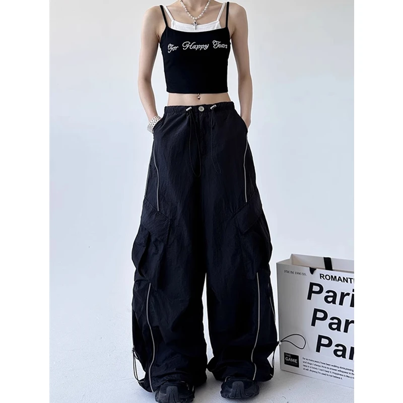 美式复古黑色抽绳小众工装裤女春季新款高街嘻哈宽松阔腿伞兵裤子