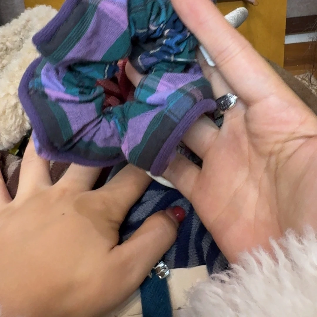 布艺铁合金紫绿格子肠圈