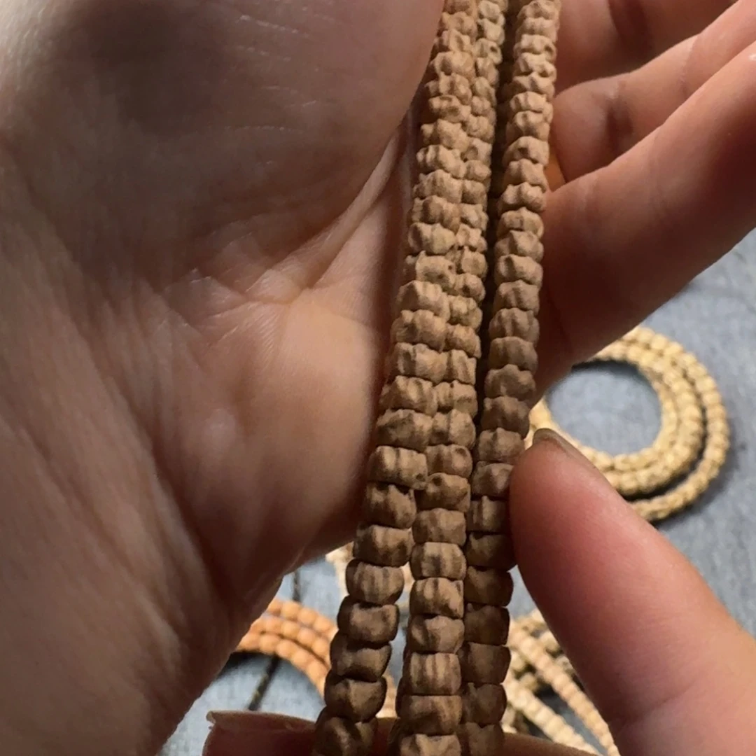 柏香籽/百香籽吊坠