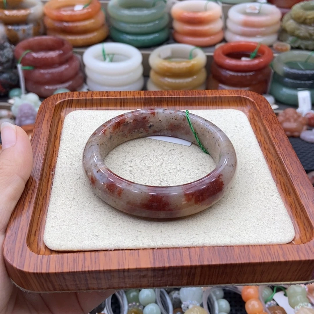 石英质玉未镶嵌手镯