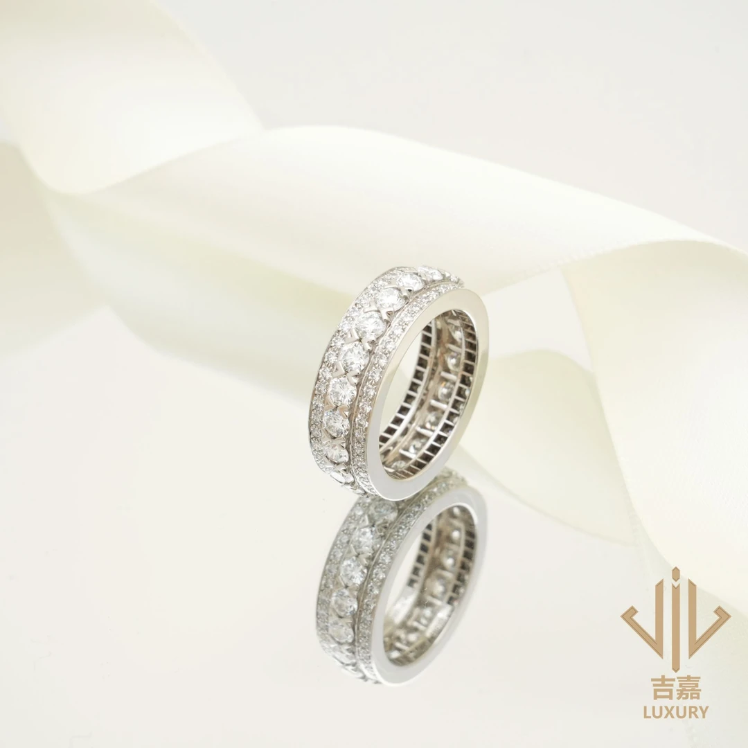 99新 梵克雅宝 铂金宽版满钻万花筒戒指