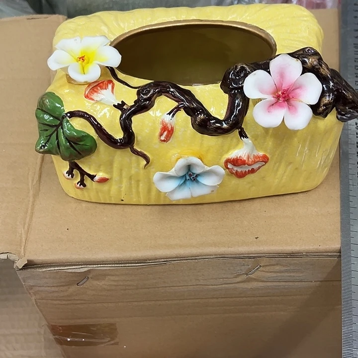 陶瓷瑕。。。。。。。。。。。。。。。。