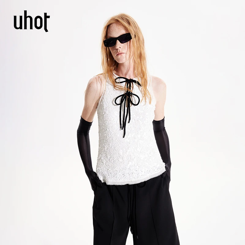 UHOT 白色交叠设计亮片手工丝绒绳装饰收腰背心上衣女装UWWR3N433