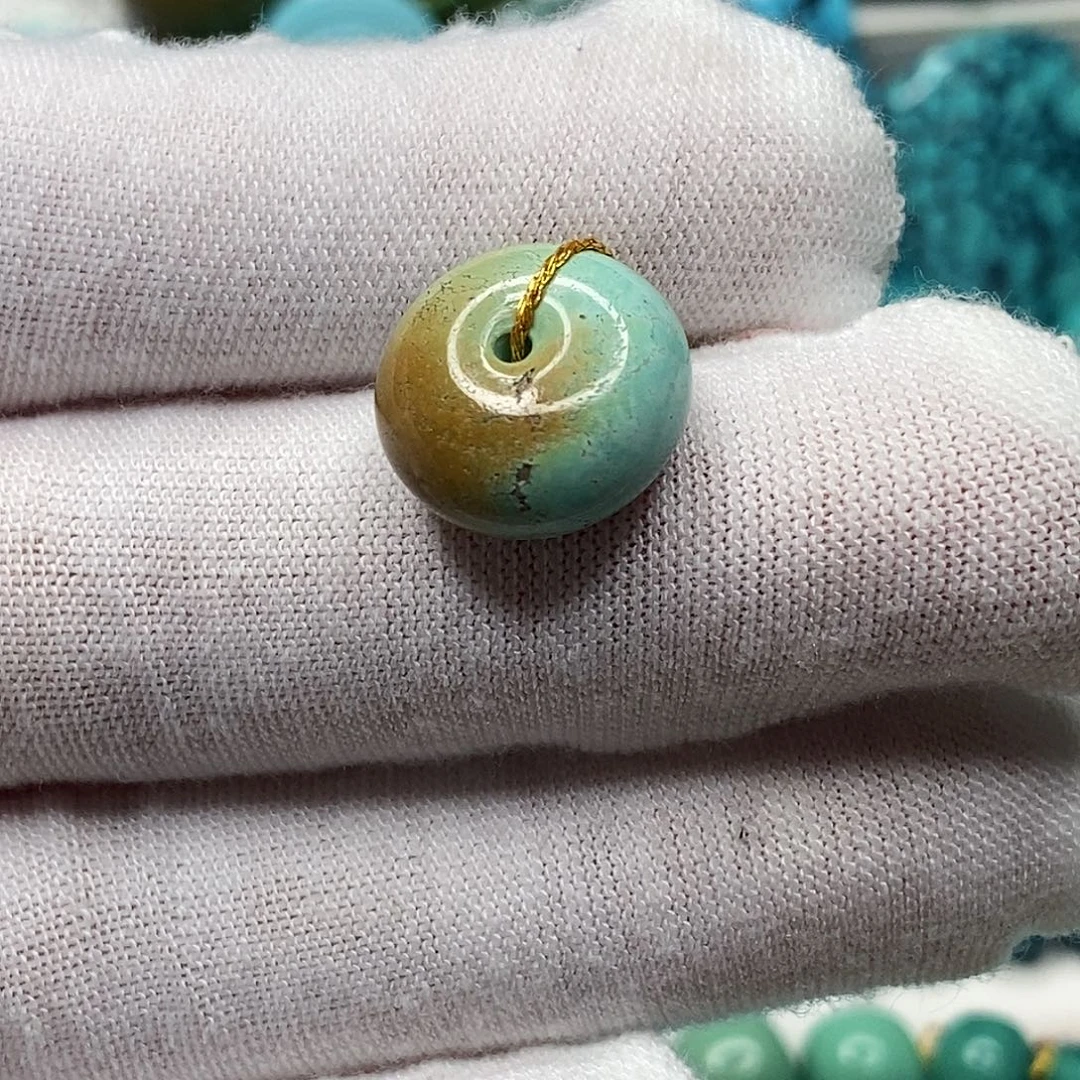 未镶嵌绿松石天然原矿 带武汉地大证书