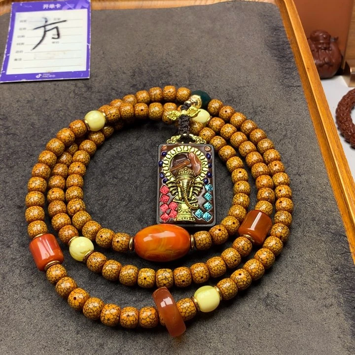 ℳ***尨星月菩提吊坠脖挂