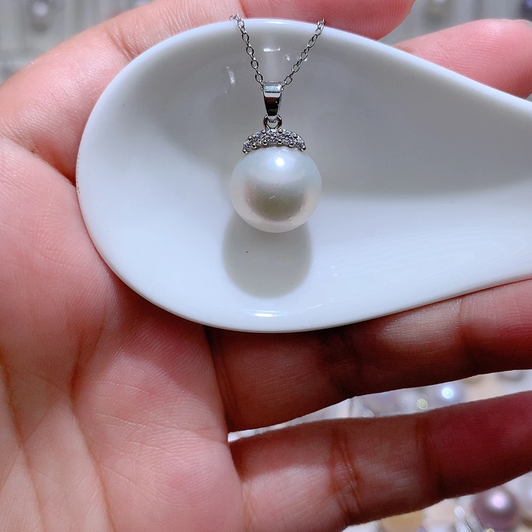 淡水珍珠未镶嵌吊坠(赠链)CC13.2mm