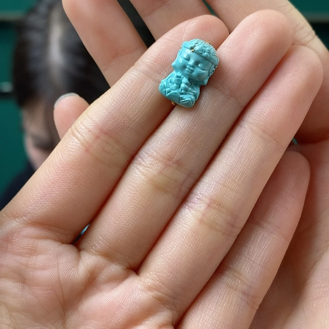 绿松石未镶嵌挂件