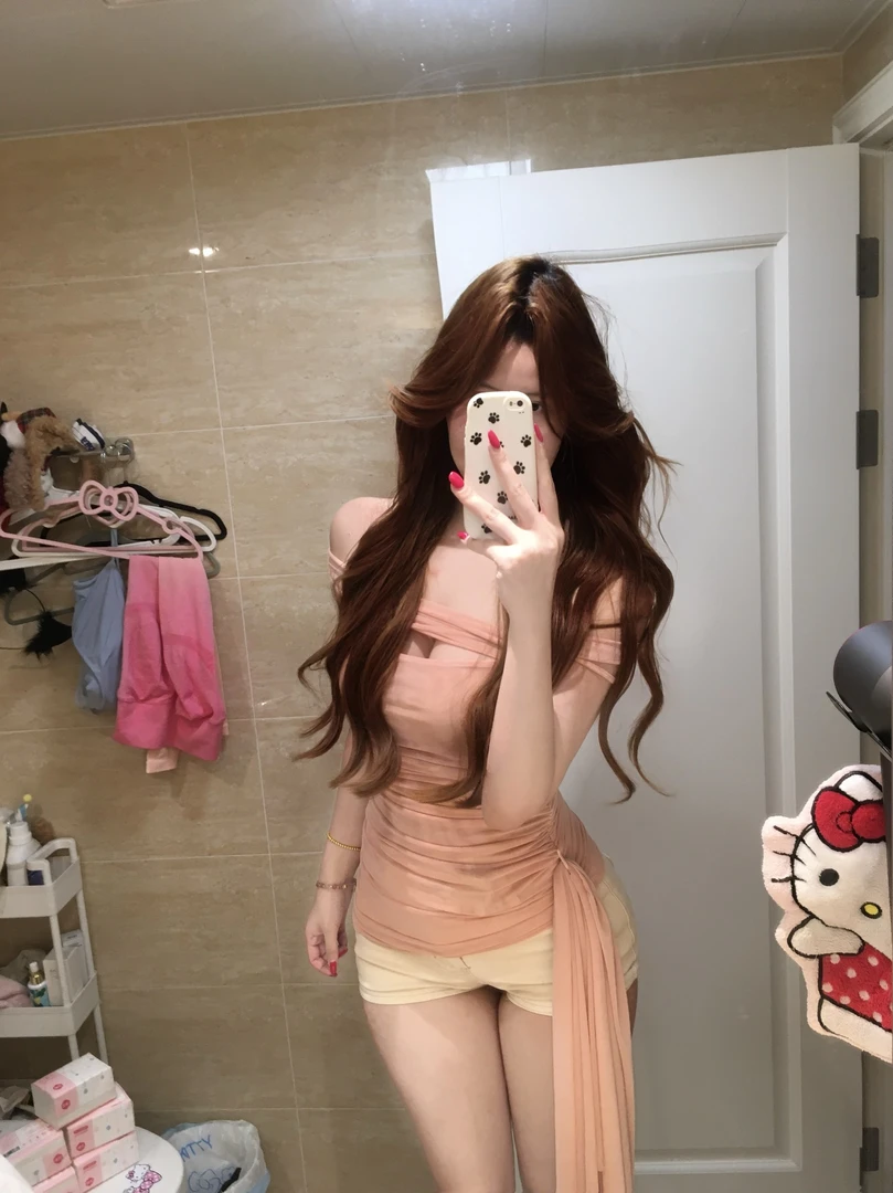 荔桃想睡觉ya【韩女陷阱】纯欲收腰显瘦网纱一字肩上衣丰胯裤套装