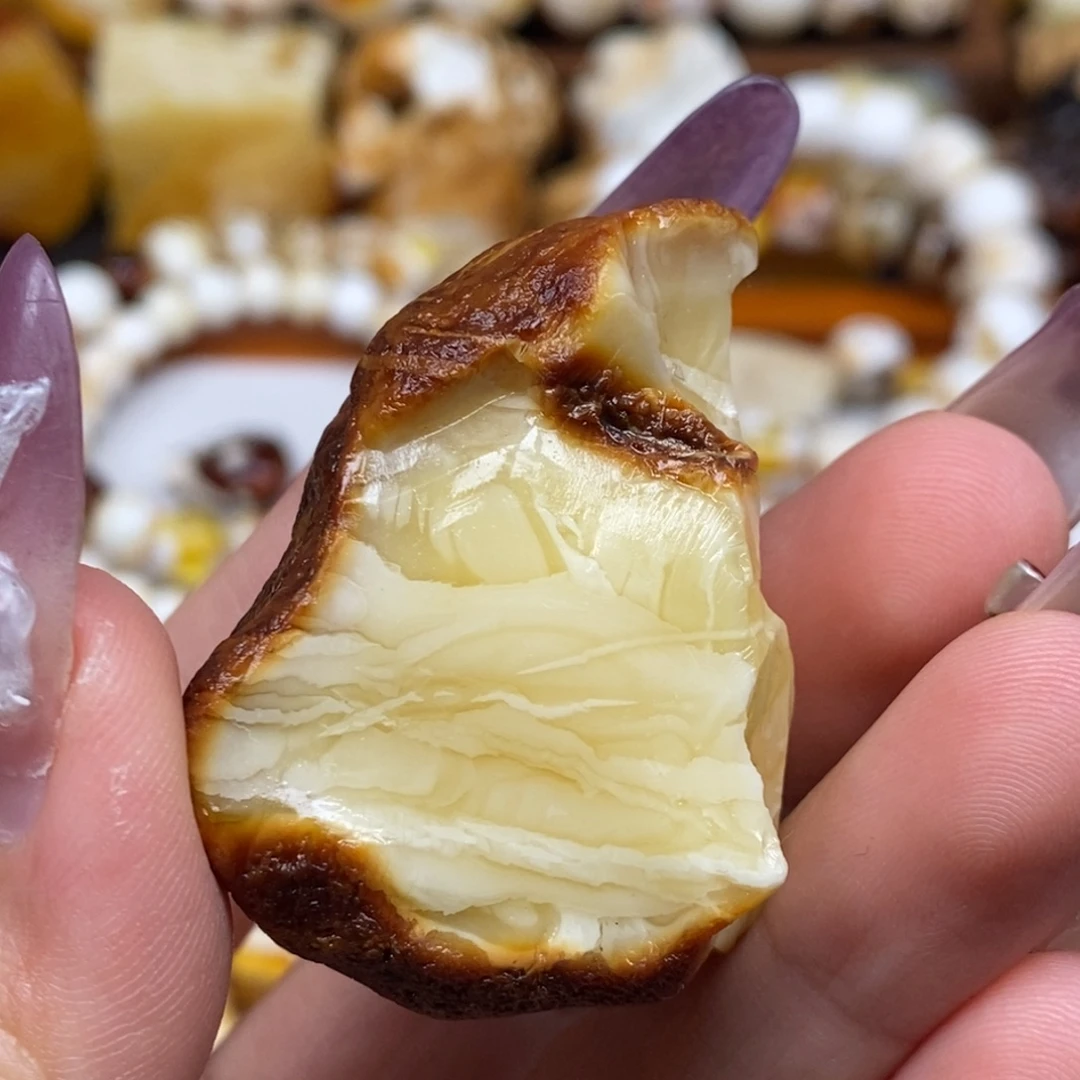 定制琥珀未镶嵌蜜蜡