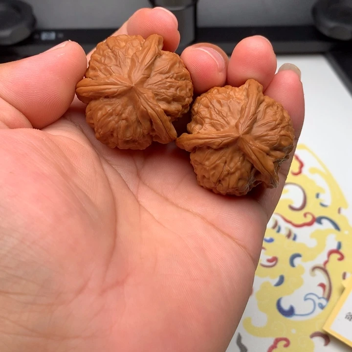 文玩核桃把件石门元宝奔