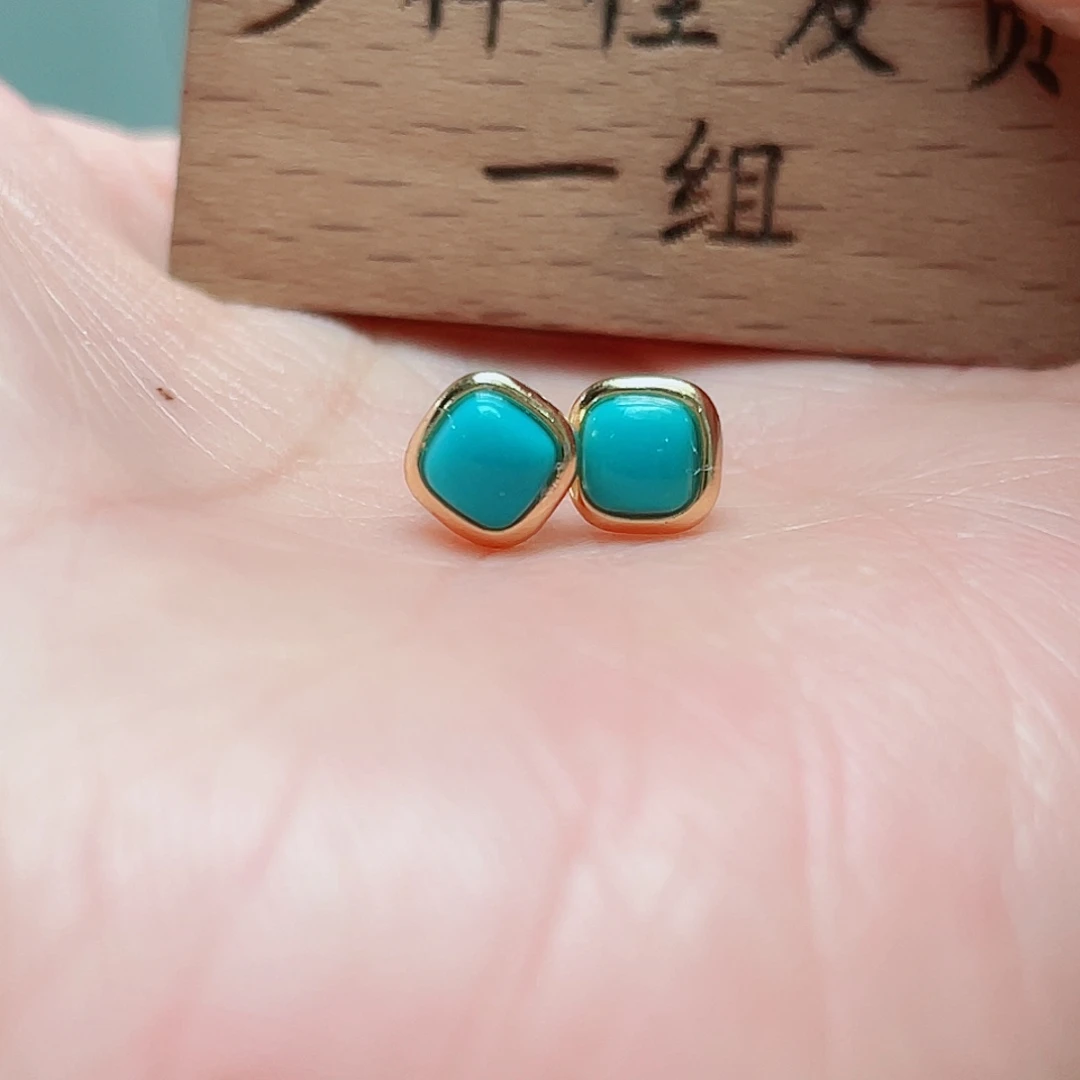 银S925镶嵌绿松石耳饰