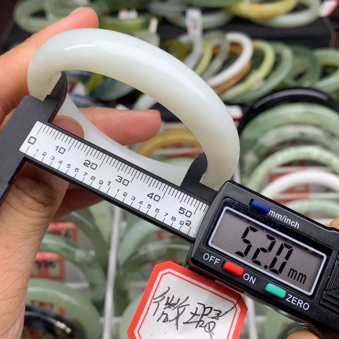 未镶嵌蛇纹石玉手镯521