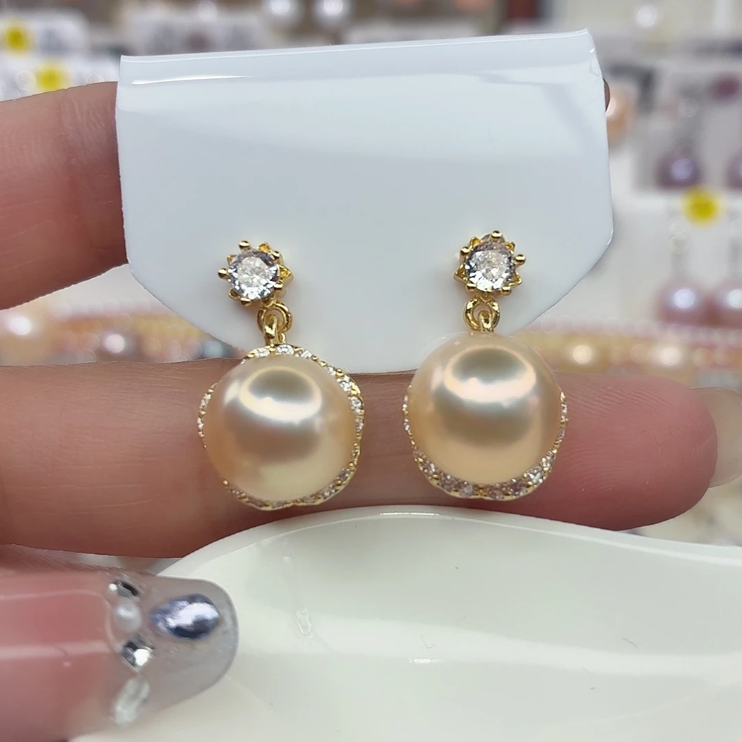 淡水珍珠耳饰未镶嵌