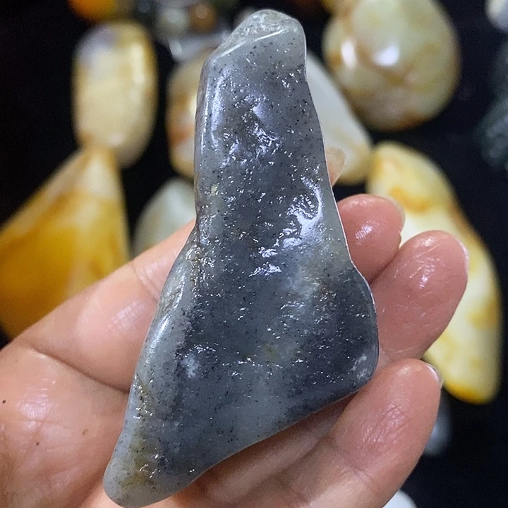 和田玉（糖玉）未镶嵌挂件