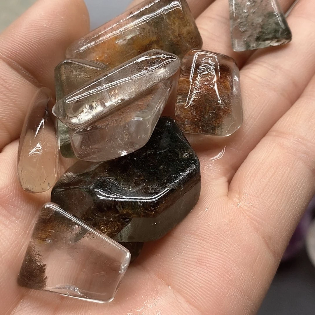 水晶60未镶嵌个别有瑕疵