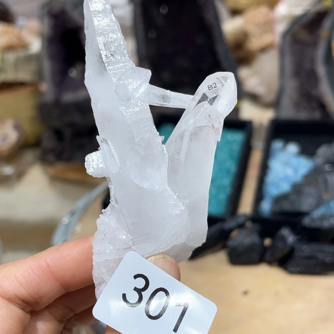 水晶摆件…….未镶嵌