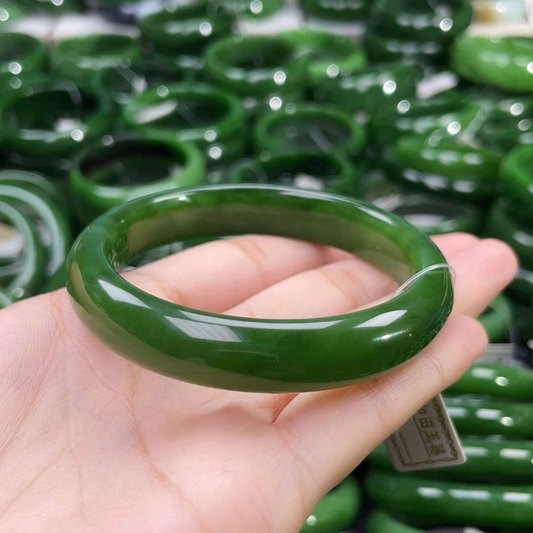 未镶嵌手镯和田玉（碧玉）