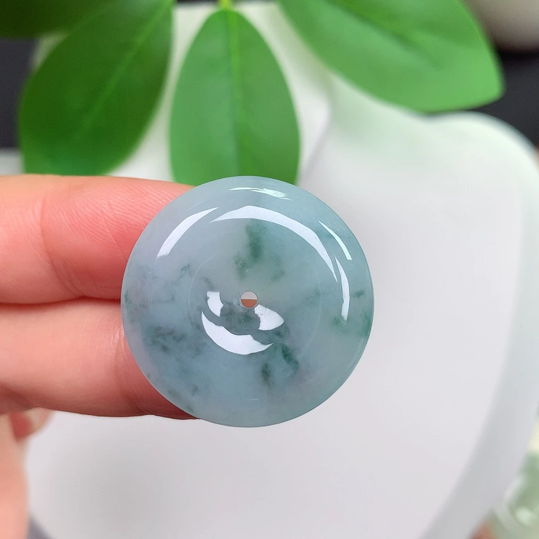 颈饰未镶嵌翡翠平安扣 25.1x5.7mm