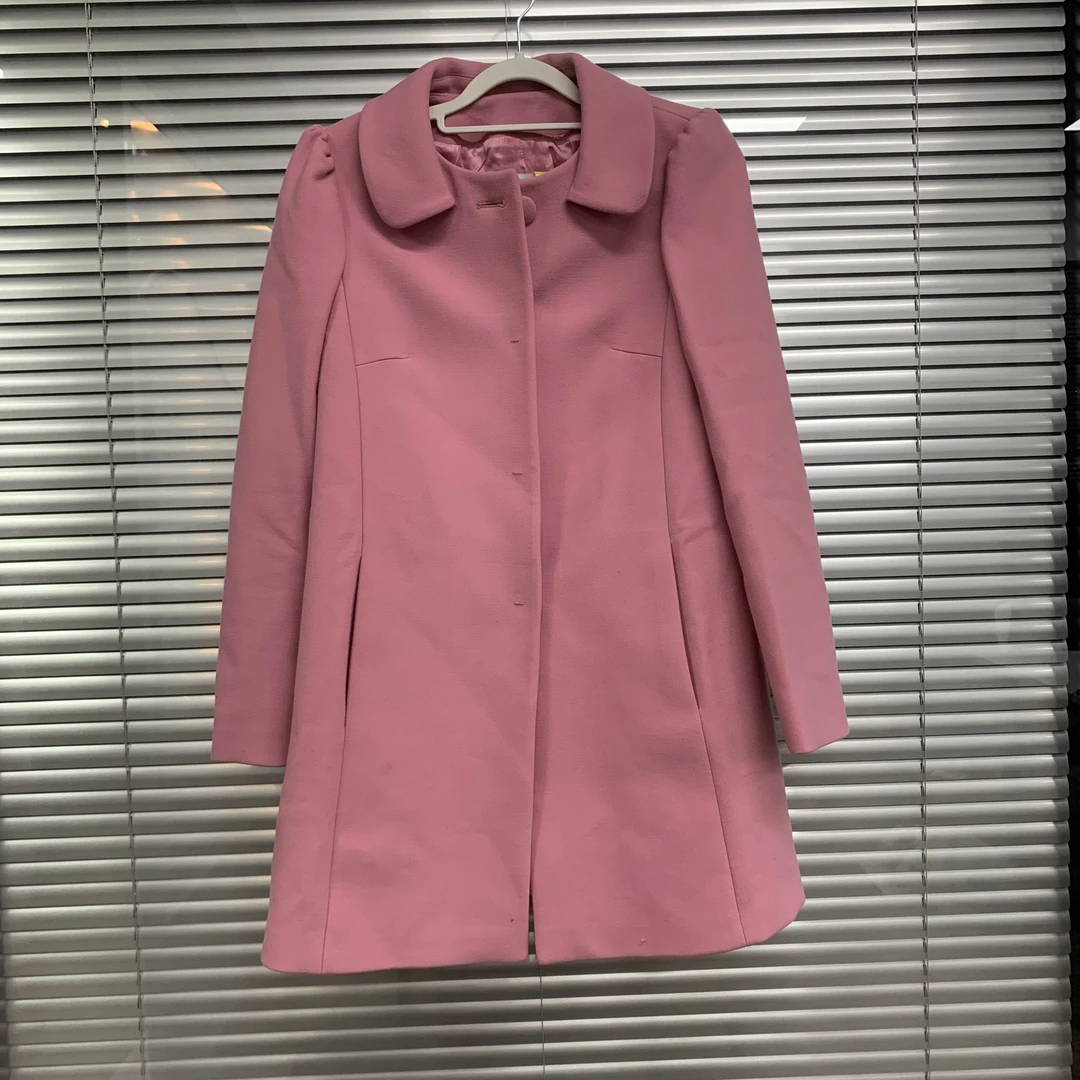 99新 Valentino/华伦天奴 粉色大衣外套/38码/。F01082