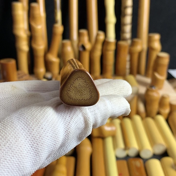 【闪购商品】嗷*哦实心玉竹红皮三角