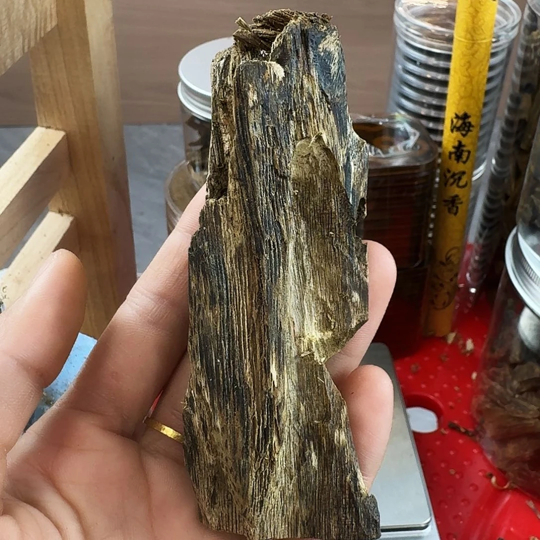 香料绿奇楠虫漏乌身圆叶26克