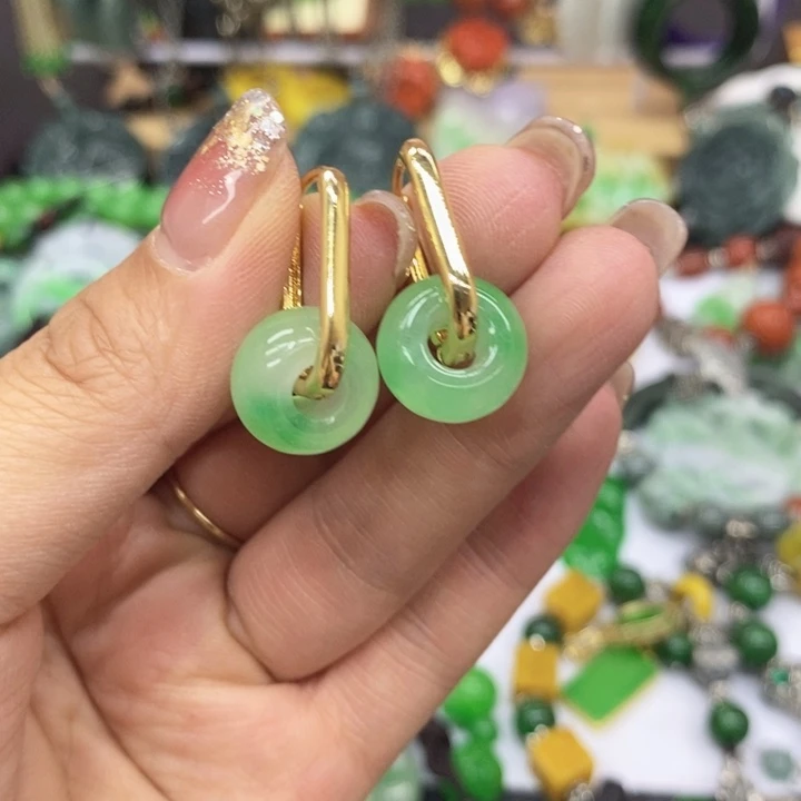 翡翠未镶嵌耳饰耳坠1