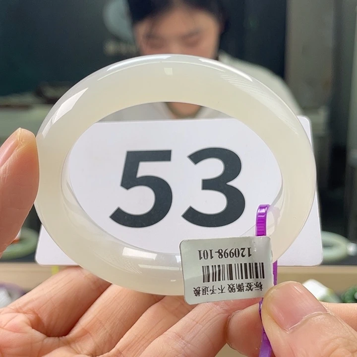 和田玉手镯未镶嵌62